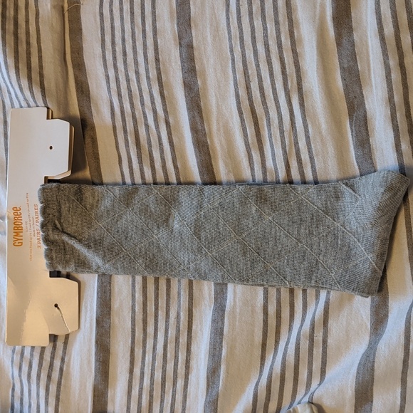 Gymboree uniform friendly one pair girl youth gray knee highs shoe size 3 and up - Picture 1 of 4